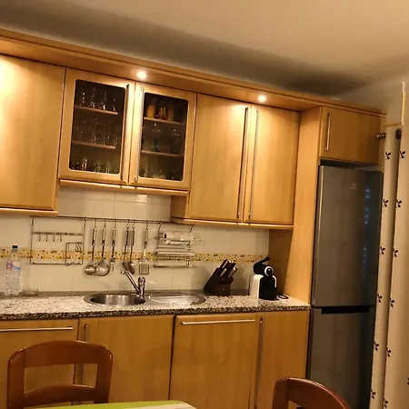 Spacious In - 100 M² With Shared Pool アルヴォル