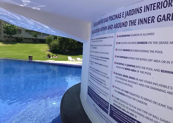 Spacious In - 100 M² With Shared Pool Lägenhet *